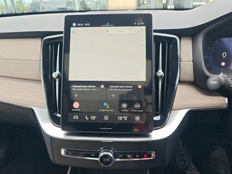 More views of Volvo XC90