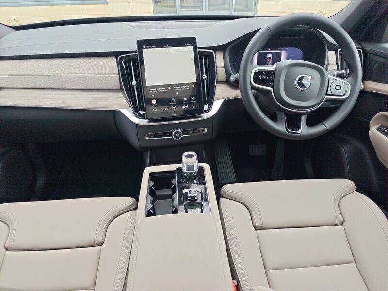 More views of Volvo XC90