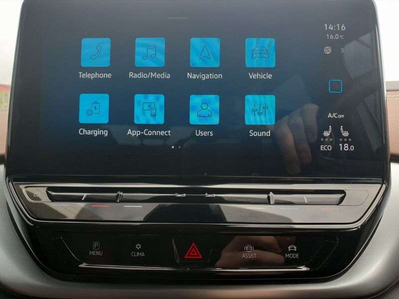 More views of Volkswagen ID.4