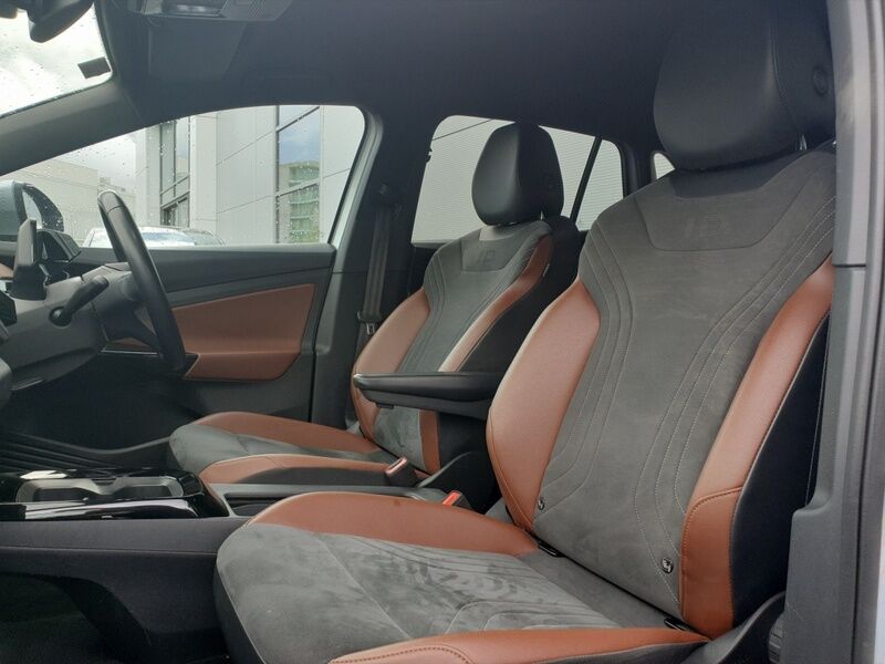 More views of Volkswagen ID.4