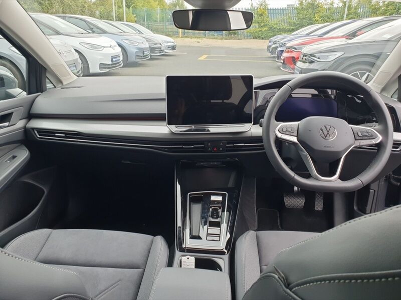 More views of Volkswagen Golf