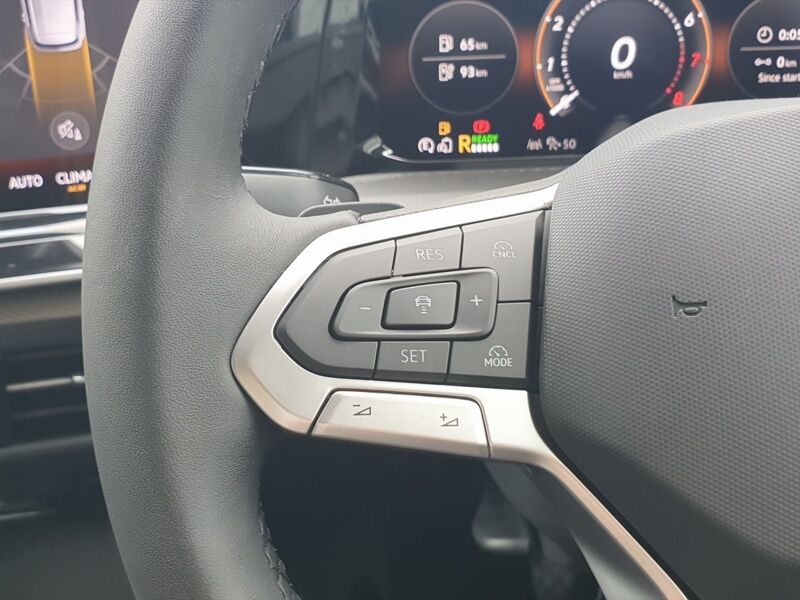 More views of Volkswagen Golf