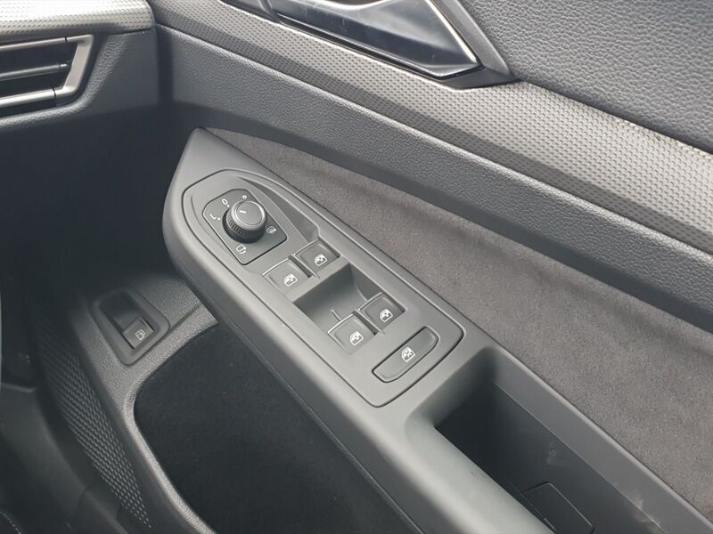 More views of Volkswagen Golf