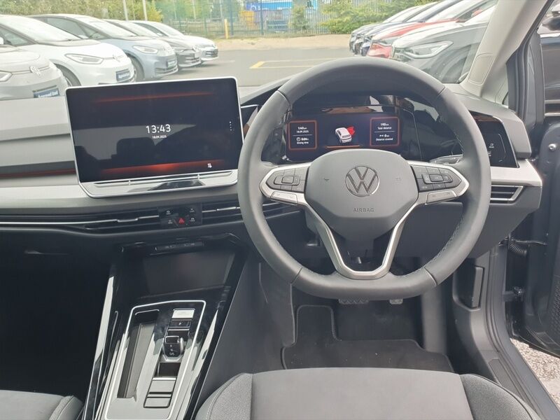More views of Volkswagen Golf