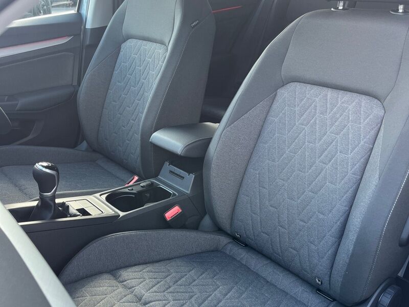 More views of Volkswagen Golf