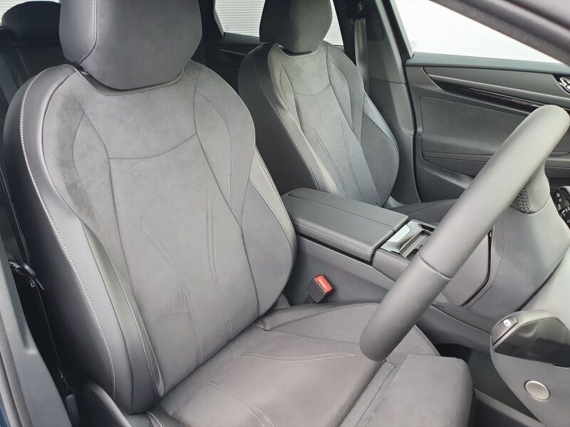 More views of Volkswagen ID.7