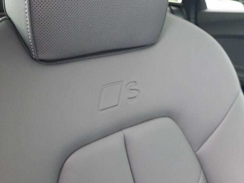 More views of Audi A5