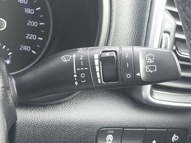 More views of Kia Sportage