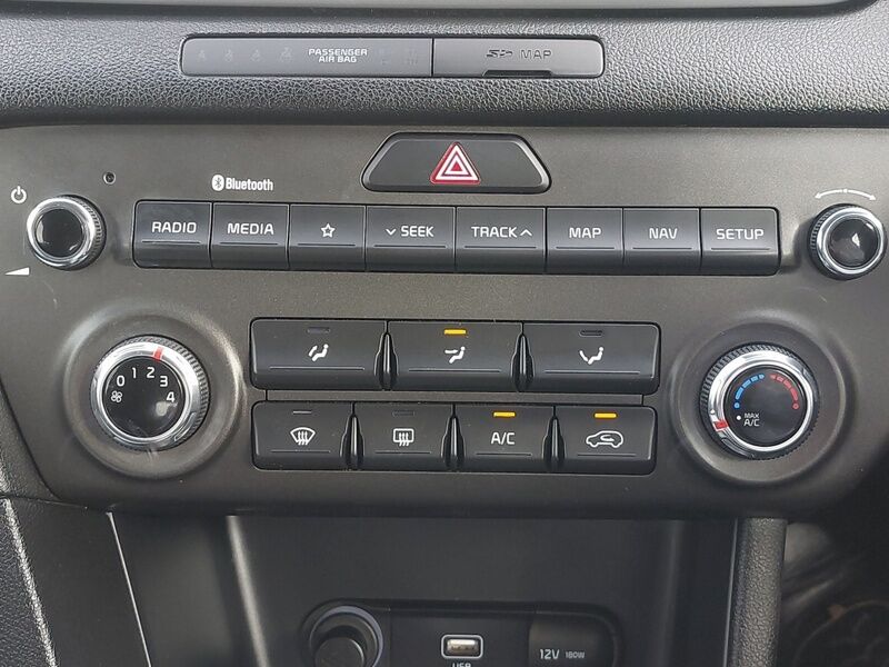 More views of Kia Sportage