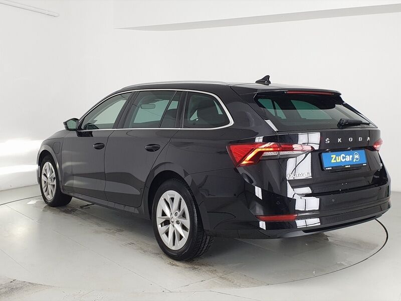 More views of Skoda Octavia