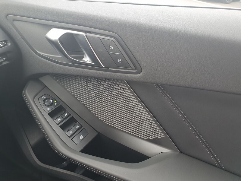 More views of BMW 1 Series