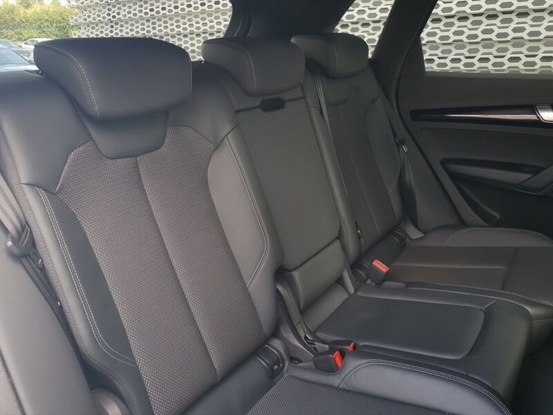 More views of Audi Q5