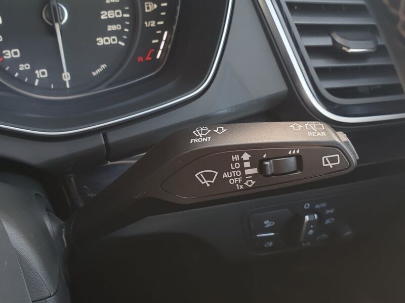 More views of Audi Q5