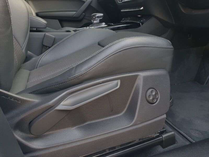 More views of Audi Q5