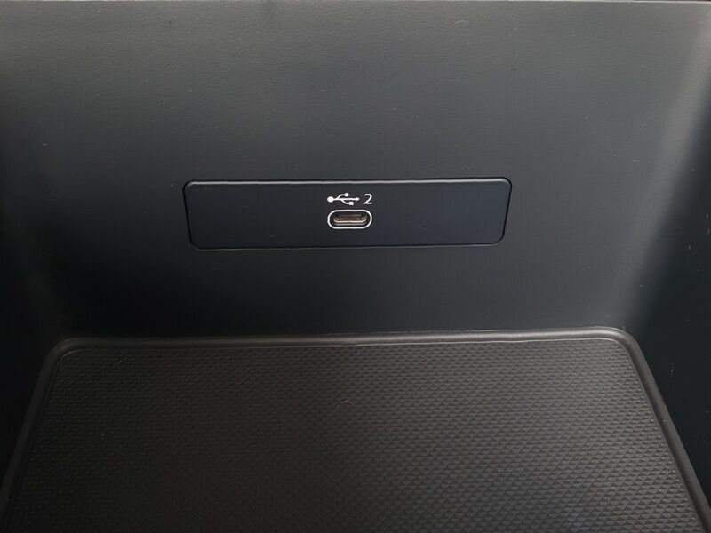 More views of Audi Q5