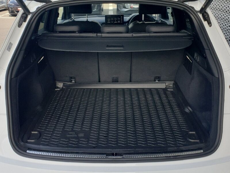 More views of Audi Q5