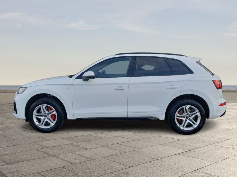 More views of Audi Q5