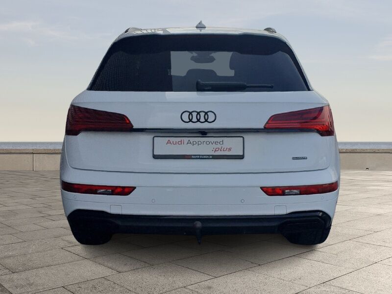 More views of Audi Q5