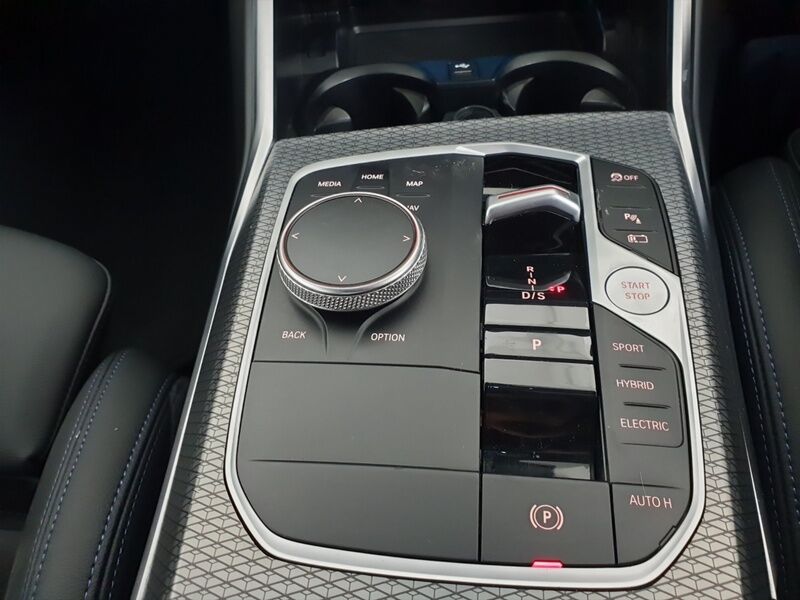 More views of BMW 3 Series