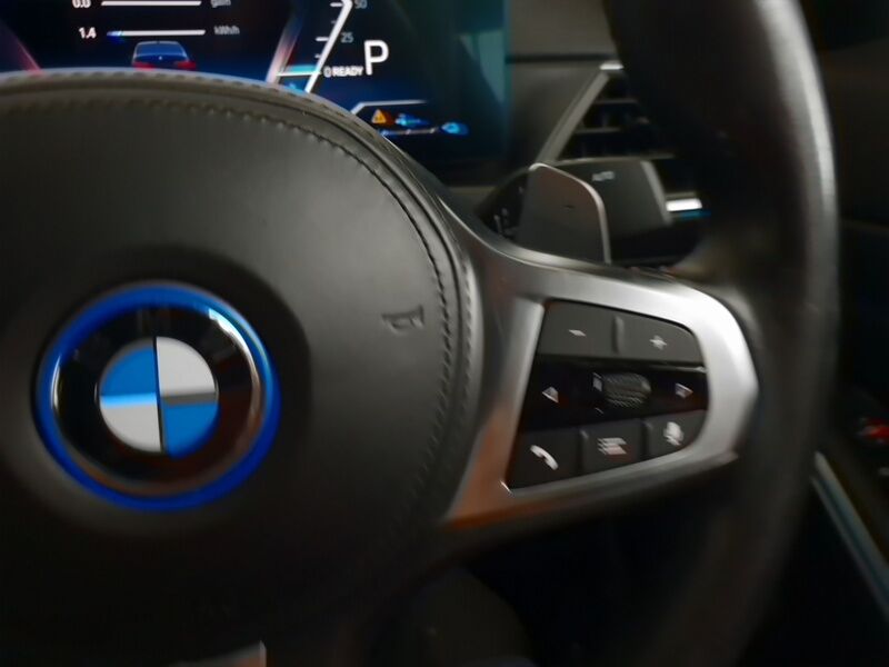 More views of BMW 3 Series
