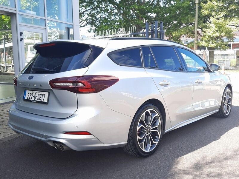 More views of Ford Focus