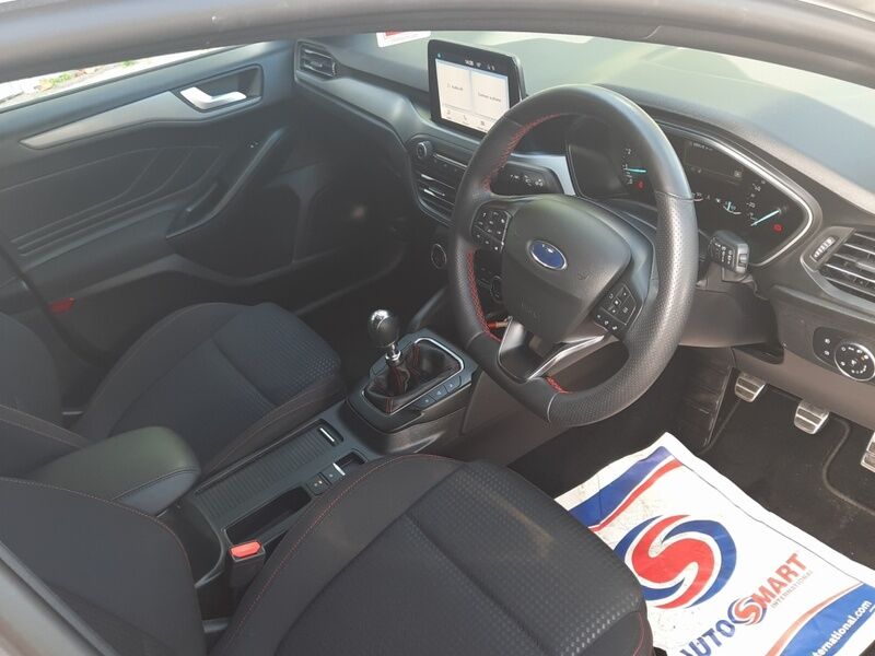 More views of Ford Focus