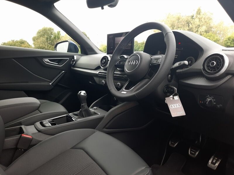 More views of Audi Q2