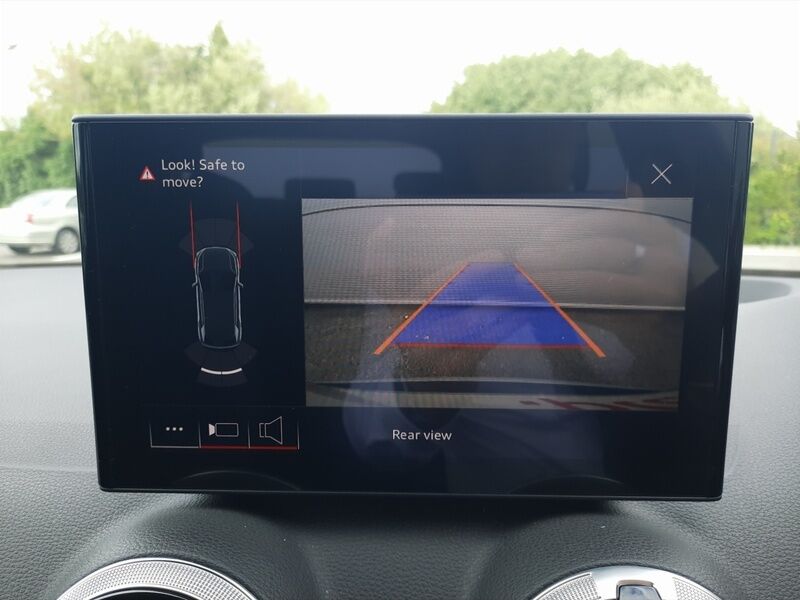 More views of Audi Q2
