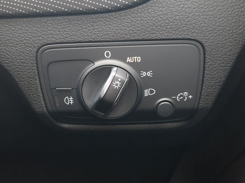 More views of Audi Q2