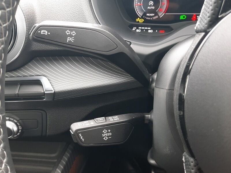 More views of Audi Q2