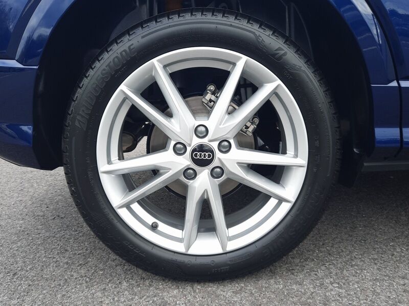 More views of Audi Q2