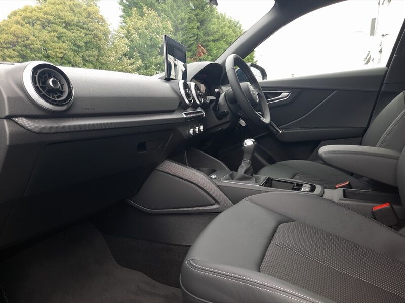 More views of Audi Q2