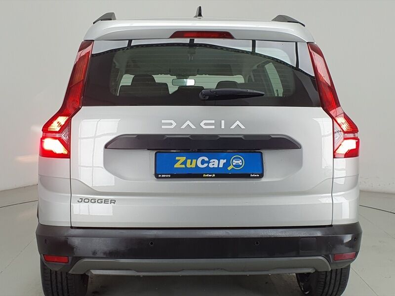 More views of Dacia Jogger
