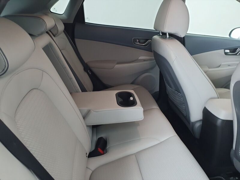 More views of Hyundai Kona