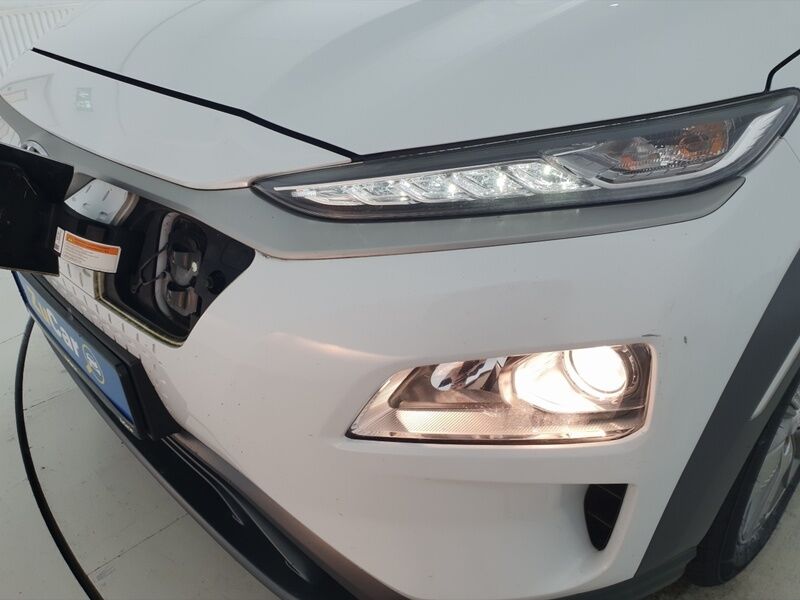 More views of Hyundai Kona