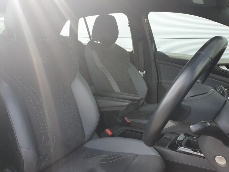 More views of Volkswagen ID.4