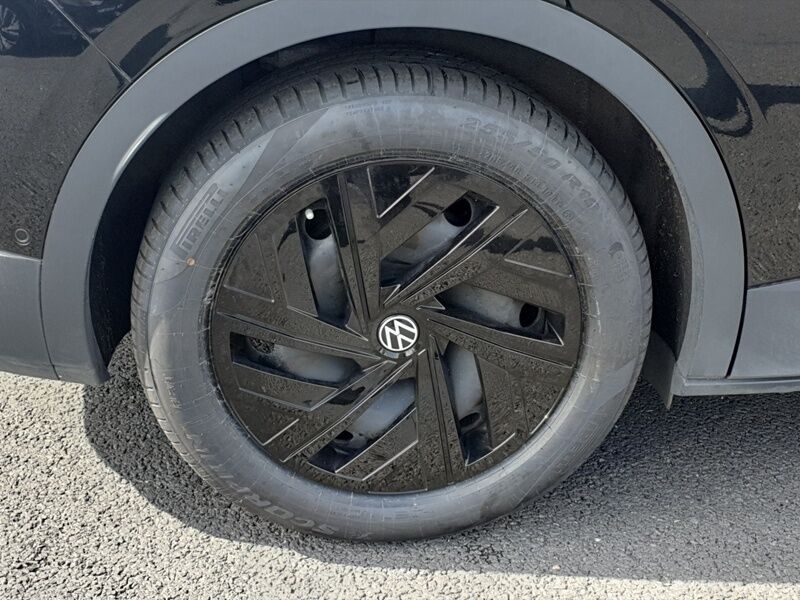 More views of Volkswagen ID.4