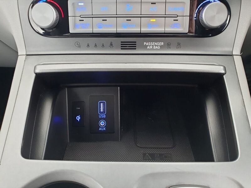 More views of Hyundai Kona