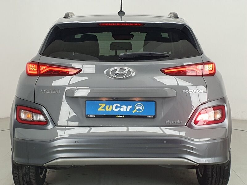 More views of Hyundai Kona