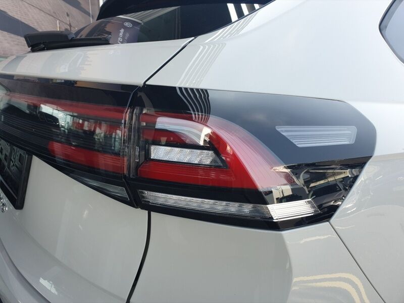 More views of Volkswagen Taigo