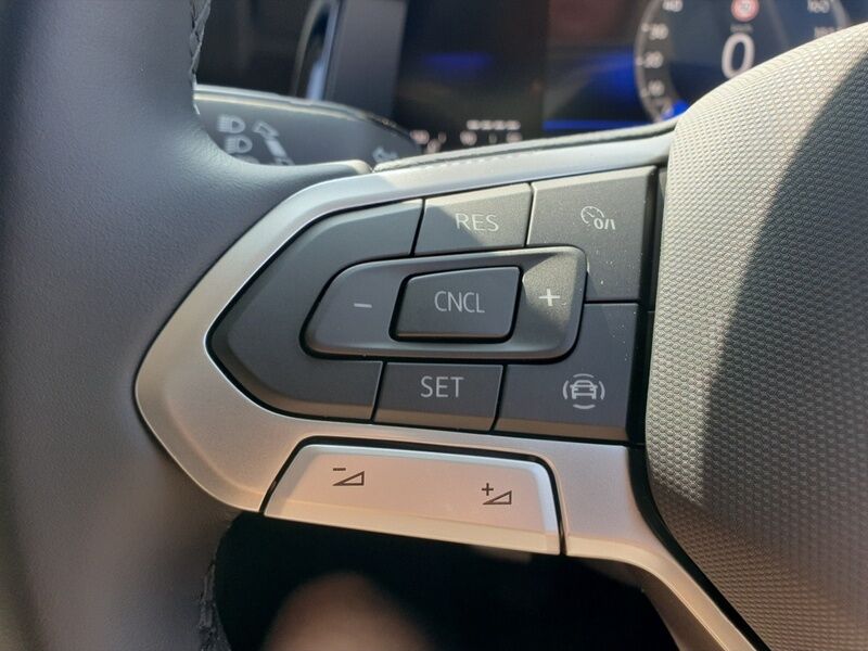 More views of Volkswagen Taigo