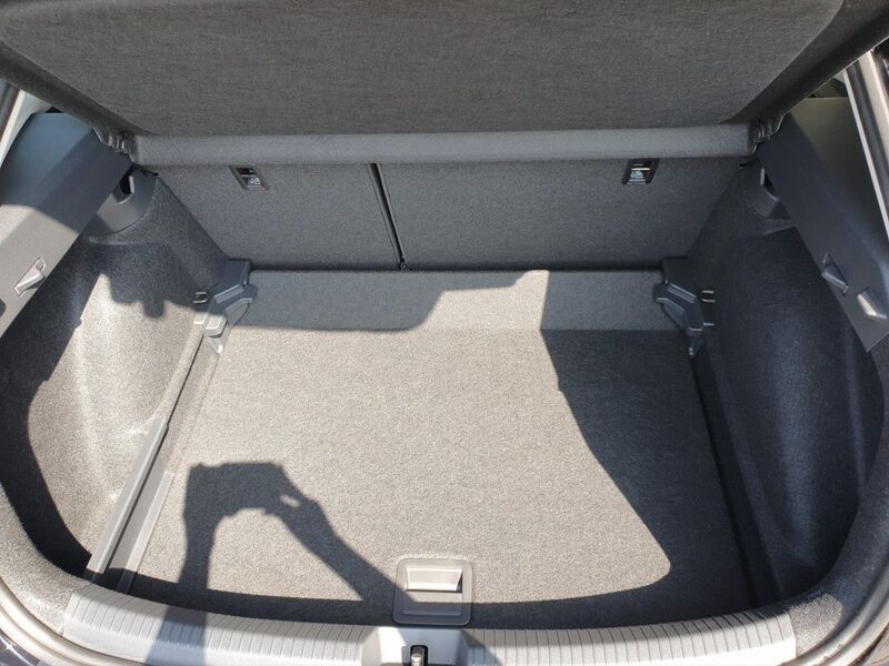 More views of Volkswagen Taigo