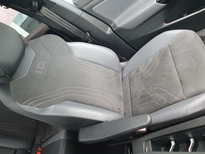 More views of Volkswagen ID.4