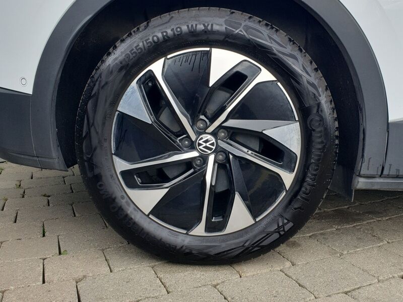 More views of Volkswagen ID.4