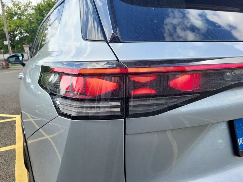 More views of Volkswagen Tayron