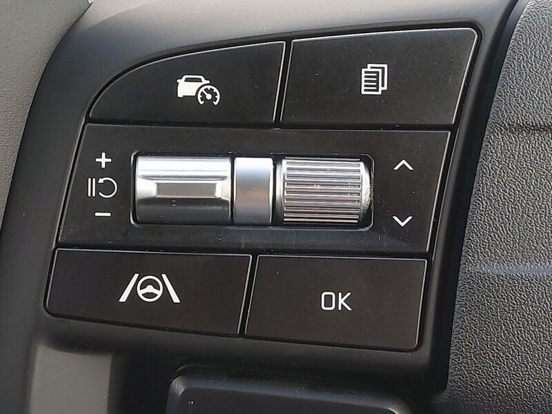 More views of Kia Sportage