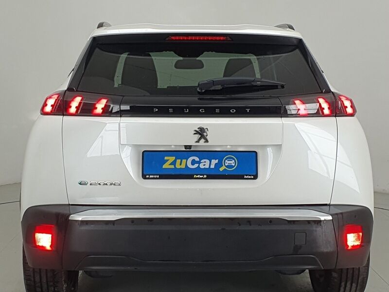 More views of Peugeot 2008