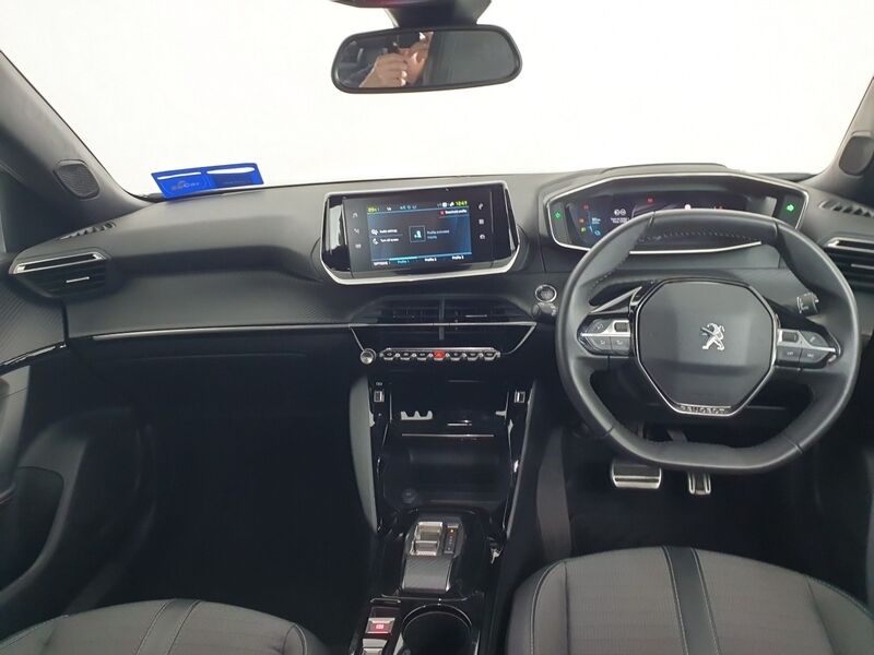 More views of Peugeot 2008