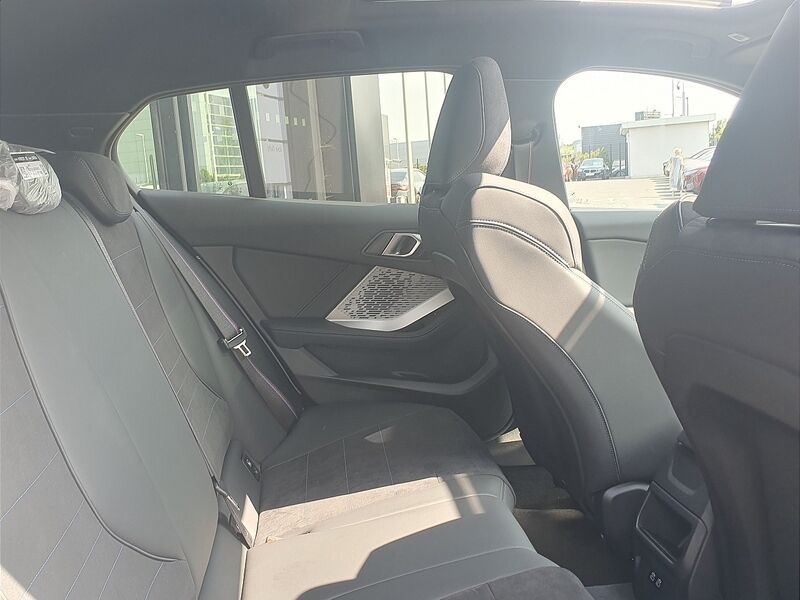 More views of BMW 1 Series