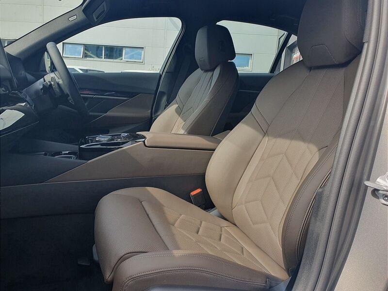 More views of BMW 5 Series